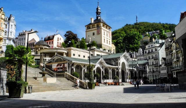 From Prague: Karlovy Vary Full-Day Tour