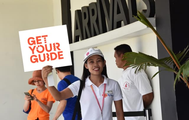Caticlan: Shared Airport Transfer From/To Boracay