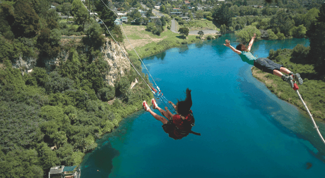 Taupō: Bungy Jump and Swing Combo