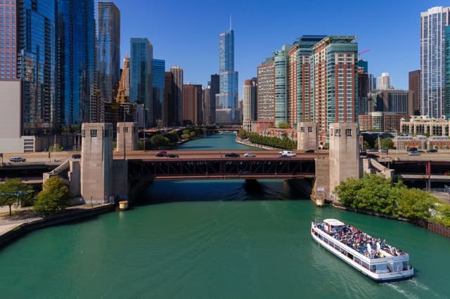 Chicago: 45-Minute Family-Friendly Architecture River Cruise
