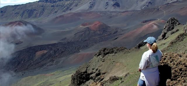 Maui: Guided Hike of Haleakala Crater with Lunch
