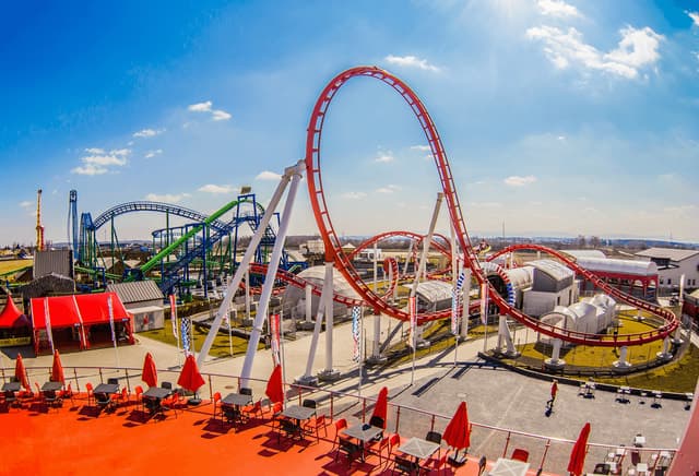 From Krakow: Energylandia Amusement Park Ticket & Transport