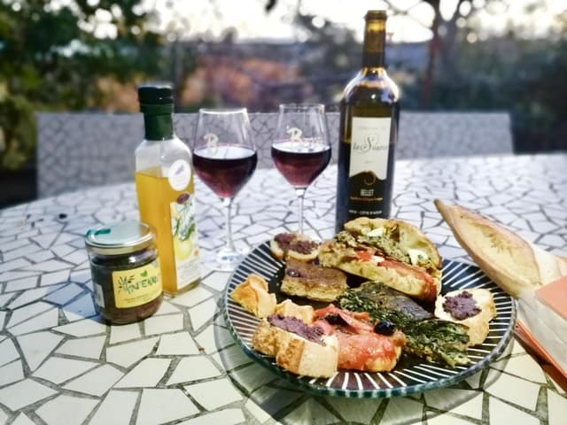 Nice: Food and Wine Old Town Guided Walking Tour