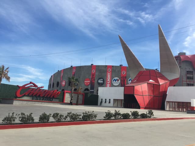 Tijuana: Guided City Tour with Local Food and Beer Tasting