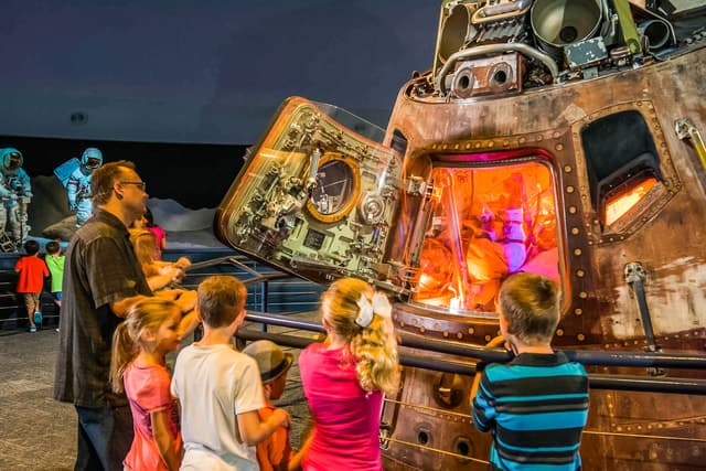Houston: Space Center Houston Admission Ticket