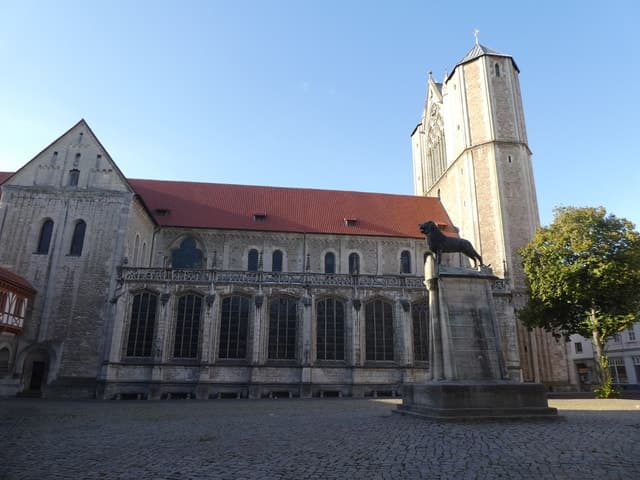 Braunschweig: Historischer Stadtrundgang mit zert. Guide
