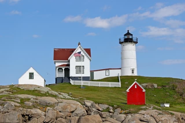 From Boston: Kennebunkport Day Trip & Optional Trolley Tour