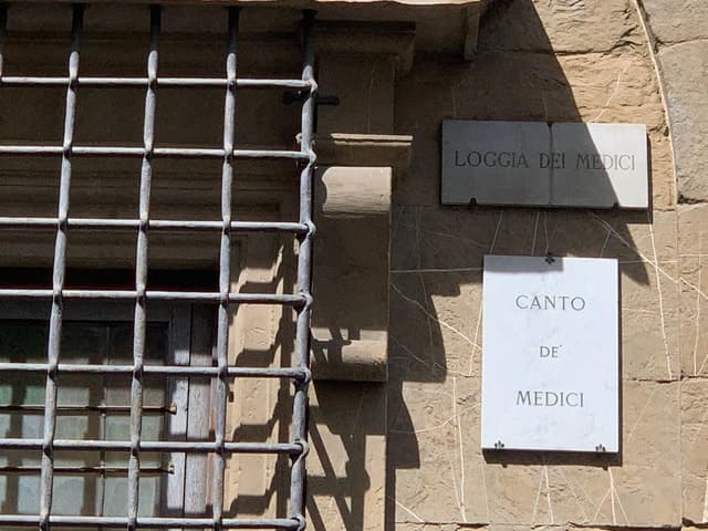 Florence: Medici Family Semiprivate Walking Tour for Up to 8