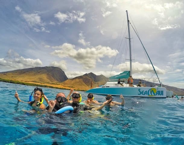 From Kaanapali: Afternoon West Maui Snorkeling w/ Drinks
