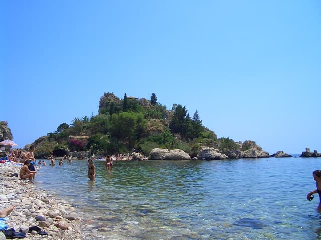 From Catania: Guided Tour of Taormina and Castelmola