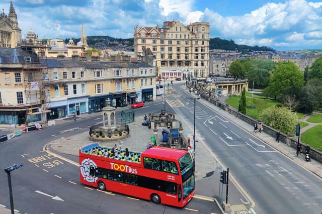 Best Way to See Bath: Hop-on Hop-off Sightseeing Tour