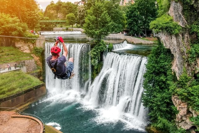 From Sarajevo: Travnik, Jajce, Pliva Lakes & Watermills Trip