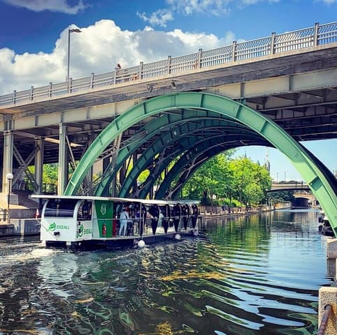 Best Rideau Canal Boat Tours in Ottawa