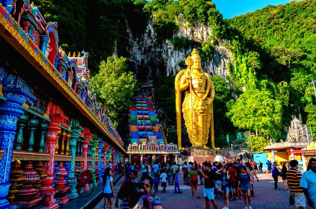 From Kuala Lumpur: Batu Caves Cultural Temple Tour