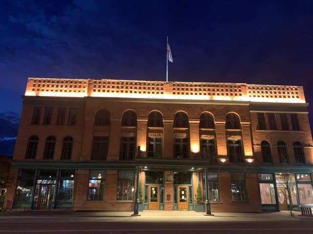 Aspen: Dark History Ghost-Themed Guided Walking Tour