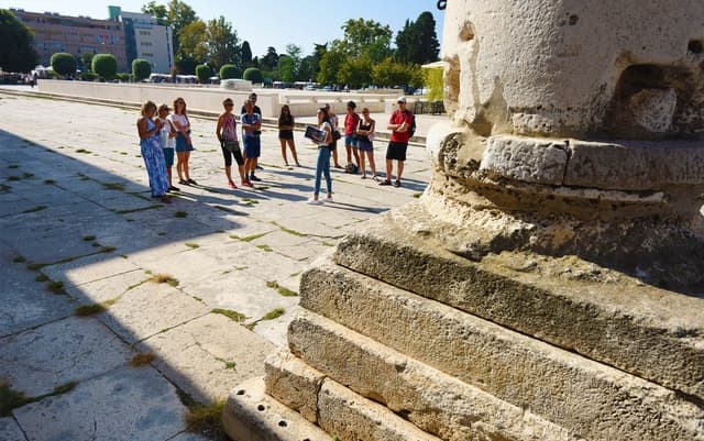 Zadar Highlights: Old Town, Sea Organ, Forum & Tastings