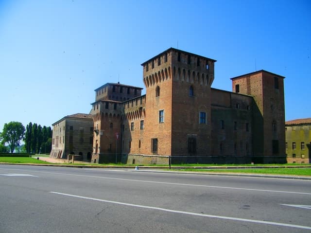 Mantua private tour: amazing art-history of the Unesco town