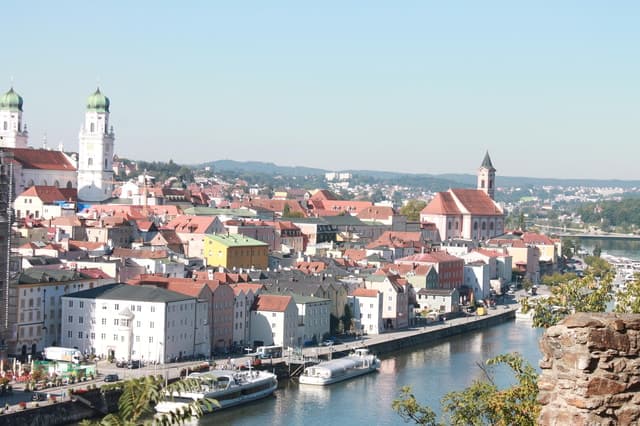 Best Passau Walking Tours: Explore the City of Three Rivers