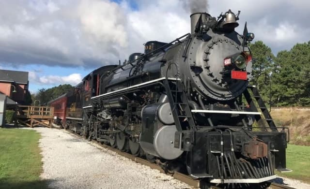 Chattanooga: Vintage Trolley & Historic Train Combo Tour