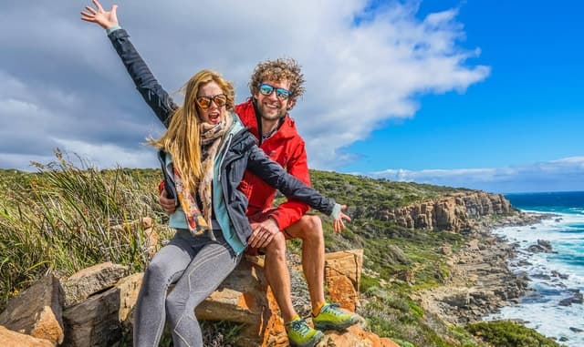 Margaret River: Guided Canoe & 4x4 Tour with Lunch & Wine