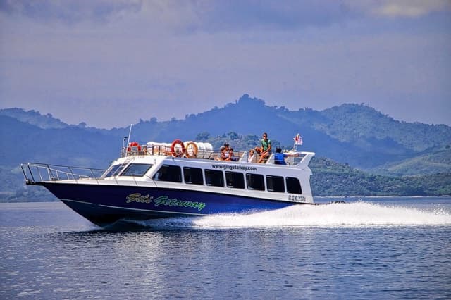 Compare Best Lombok Fast Boat Options