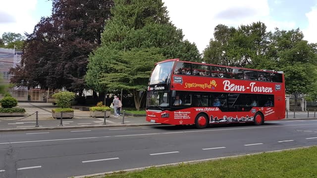 Bonn: 24-Hour Sightseeing Bus Ticket
