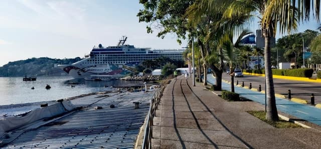 Best Acapulco Shore Excursions: Explore Mexico's Coast