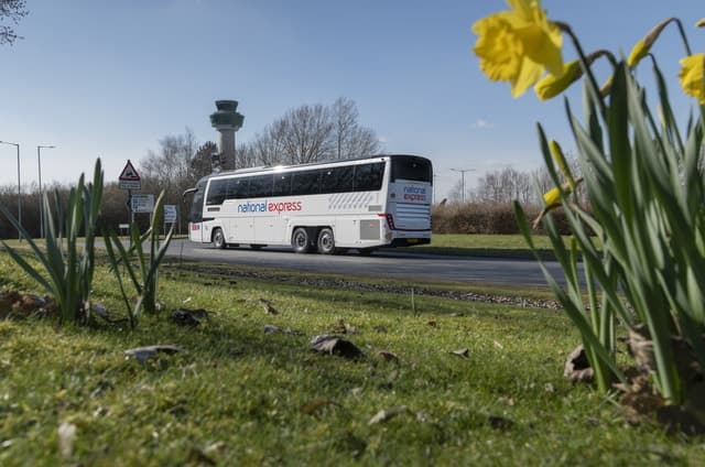 Heathrow Airport: Bus Transfer to/from Bristol City Center