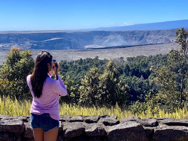 Big Island: Volcanoes, Waterfalls, & Coffee Farm Day-Trip