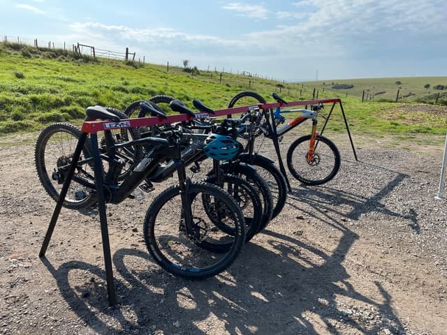 Brighton: Electric Mountain Bike Rental
