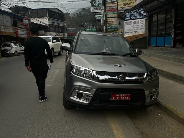 Private Car Transfer: Pokhara ↔ Chitwan National Park
