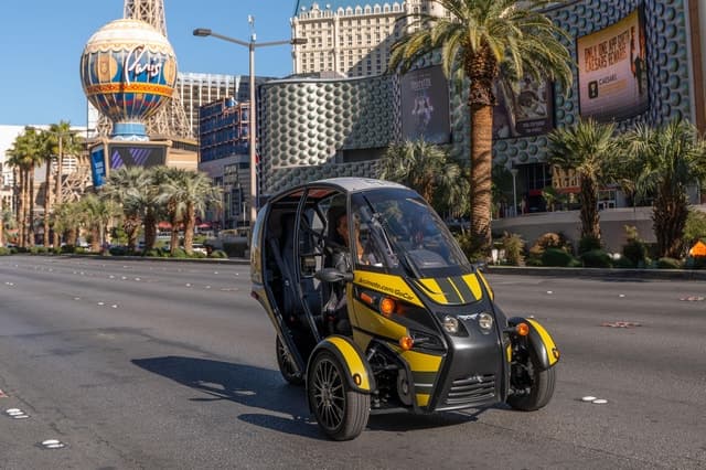 Las Vegas: Talking GoCar Las Vegas Strip Tour
