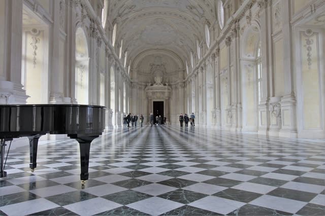 Visit La Venaria Reale: Turin's Royal Palace Tours