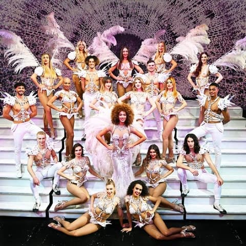 Paradis Latin Cabaret: Unforgettable Paris Nightlife