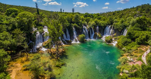 Dubrovnik: Kravica Waterfalls, Mostar and Pocitelj Day Trip