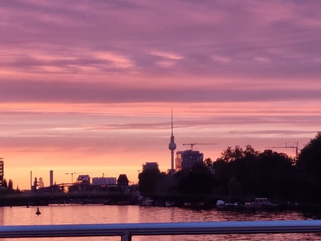 Best Berlin Sunset Dinner Cruise & River Dining Experience