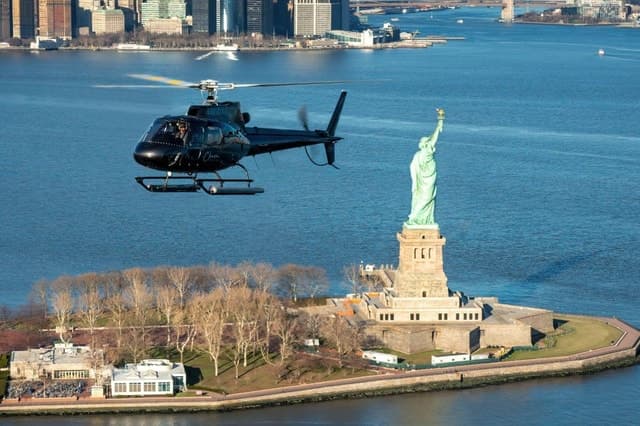 Ultimate NYC Helicopter Sightseeing & Aerial Tours