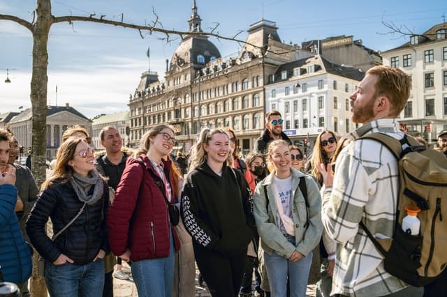 Copenhagen Walking Tour: Politically Incorrect Intro - 2h