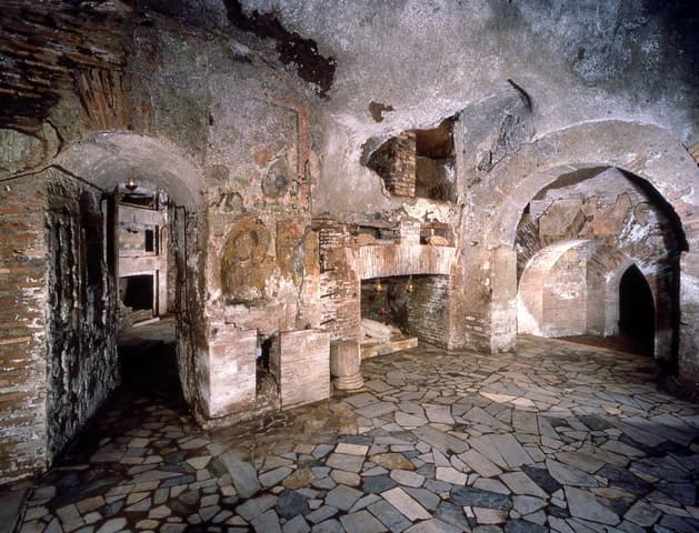 Best Catacombs of St. Callixtus Tour: Rome Underground