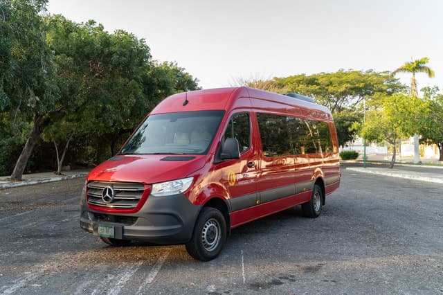 Reliable Private Transfers to Huatulco's Best Beaches