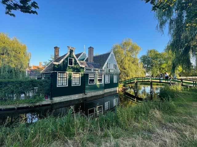 Amsterdam: Zaanse Schans Windmills Guided Tour in italian