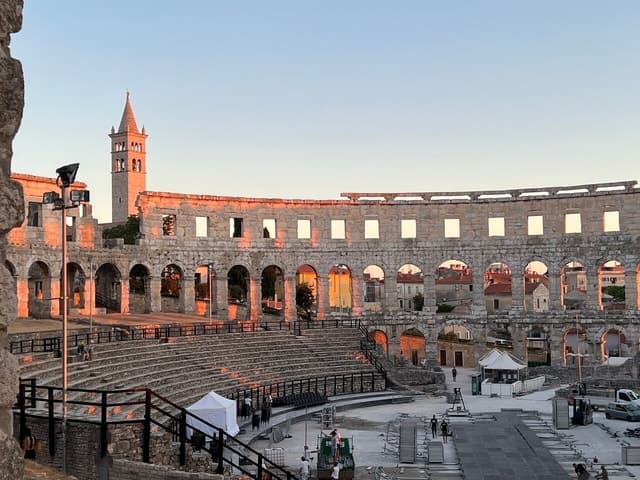 Pula Essentials Walking Tour