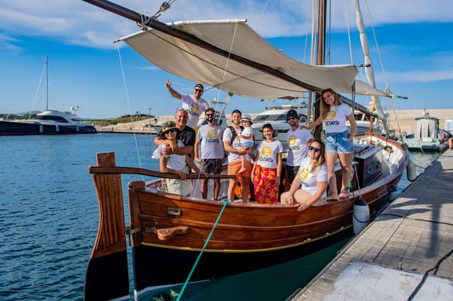 From Stintino: Sailing Trip to Asinara with Lunch