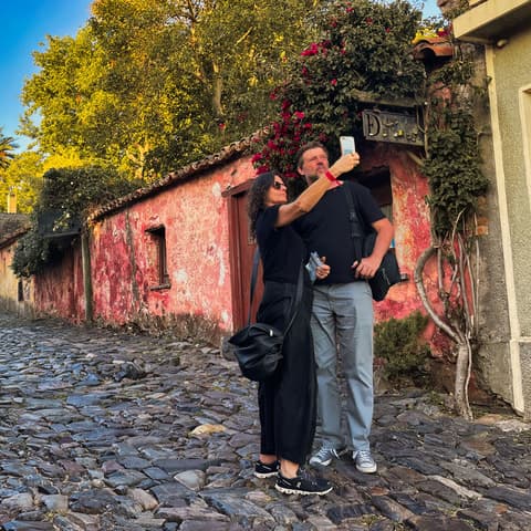 Barrio Histórico : Exclusive Private Walk Tour Premium