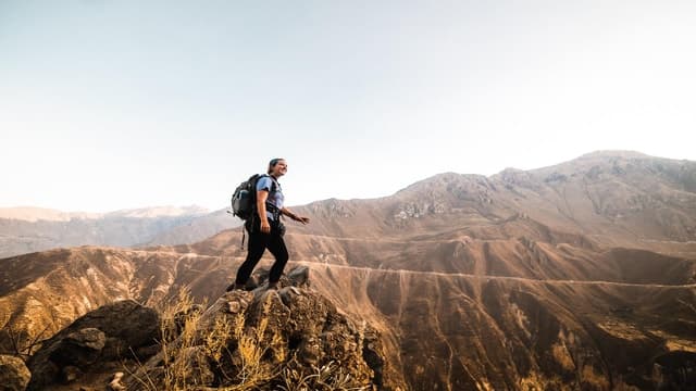 From Arequipa: 3-day Colca Canyon Hiking Tour Adventure