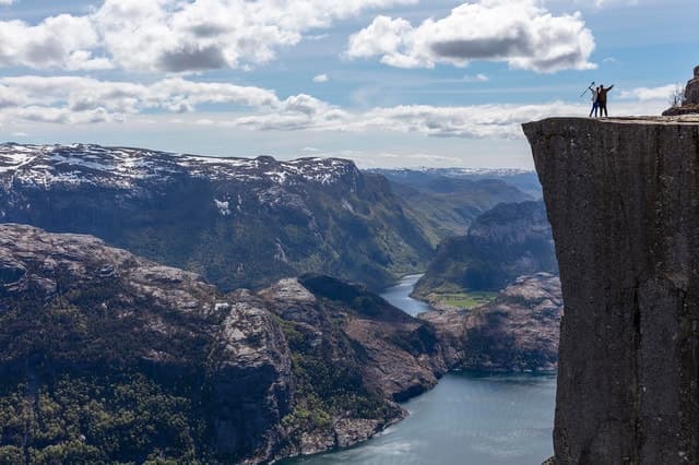 Experience the Majesty of Pulpit Rock: Preikestolen Hike
