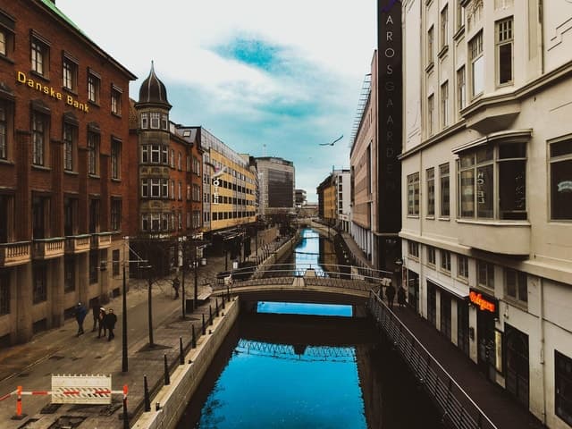Aarhus: Surprise City Walking Tour with Local Guide