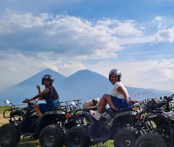 Panajachel: Lake Atitlán Sunset Tour