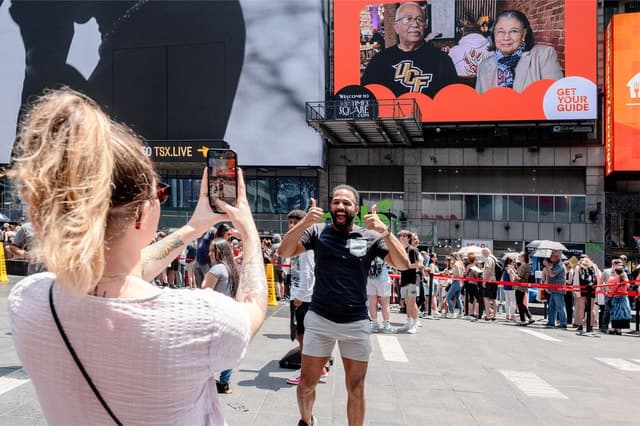 Unforgettable Times Square Billboard Advertising & Experiences