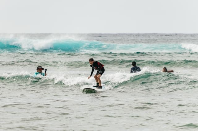 Top-Rated Waikiki Surf Lessons in Oahu
